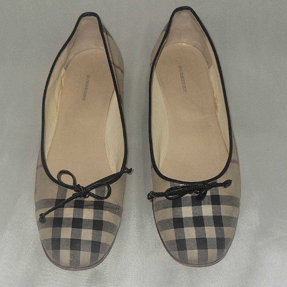 Burberry Women's Plaid Ballerina Flats - Black and Tan